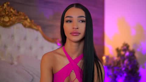 denisedevilles online show from February 3, 7:29 am