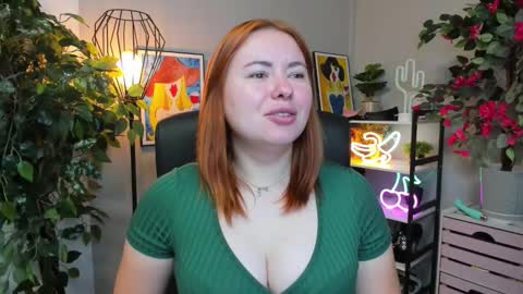 LAYLA online show from September 19, 7:18 am