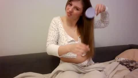 Maiden online show from April 14, 7:25 pm