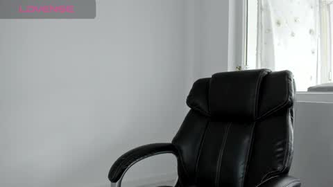 diamondkay_ online show from September 17, 8:34 am