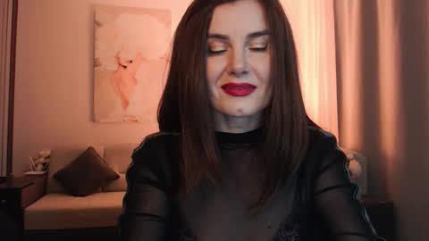 Diana DeLua online show from September 25, 6:39 pm