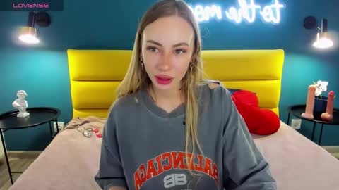 Diana  online show from March 26, 1:41 am