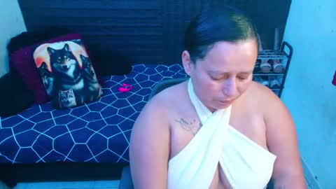 Diana Lozano online show from January 27, 11:32 am