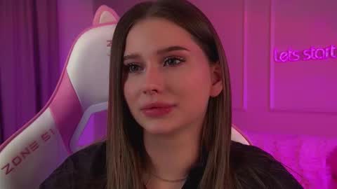 Diana online show from March 5, 6:26 pm