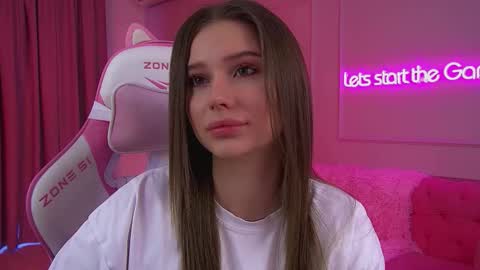 Diana online show from February 18, 6:23 am