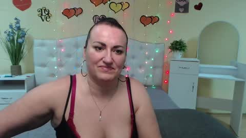 Diana online show from March 12, 5:07 pm