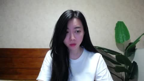 dianamilesr online show from July 2, 12:44 pm