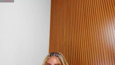  DIANE  online show from March 21, 8:19 am