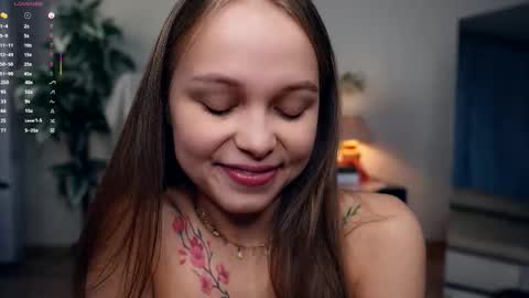 Elwyna online show from September 17, 7:23 pm