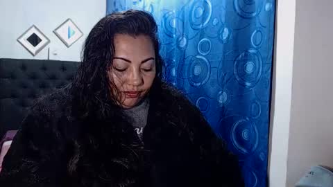 Mariana online show from February 9, 4:04 am