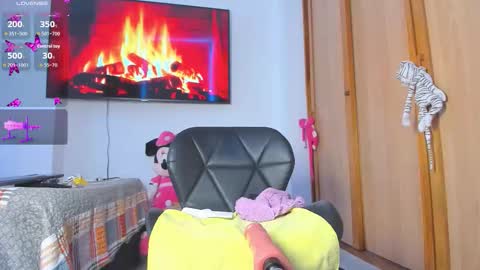 diiana_evil online show from March 5, 5:31 pm
