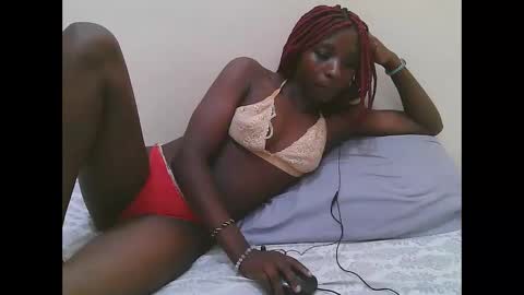 Dijah online show from November 11, 6:49 pm