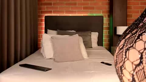 Dilarahkesh  online show from March 1, 4:26 am