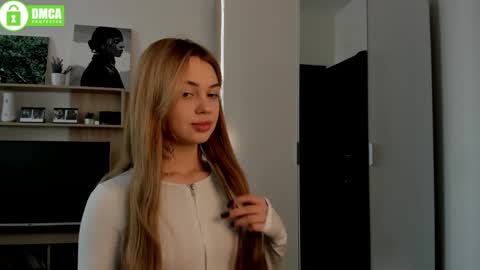 Dina online show from February 21, 8:06 am