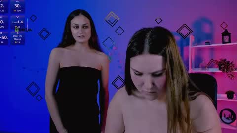 dina_bloom online show from April 18, 7:58 pm