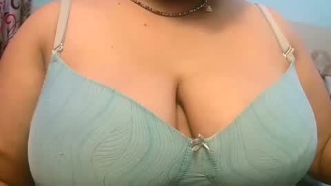 dipa2345 online show from September 12, 4:46 am