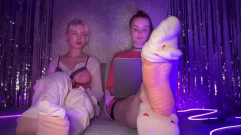 Hannah online show from December 25, 10:48 pm