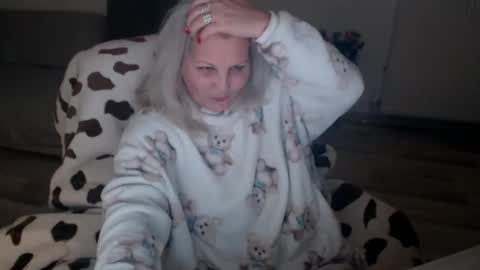 Alexxa online show from January 14, 12:04 am