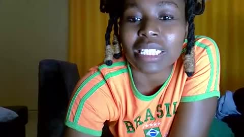 dixie_slutty12 online show from September 25, 10:25 am