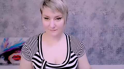 djullia online show from February 28, 7:05 am