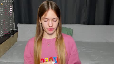 Polly online show from December 27, 10:37 pm