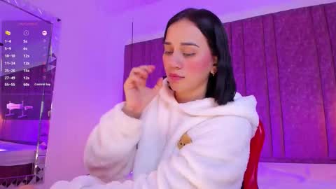 dollieemma online show from February 24, 4:27 pm