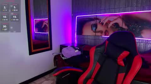 dolly_boob online show from February 24, 4:22 am