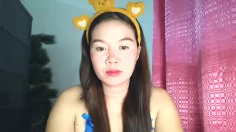 dolly_jane34 online show from April 10, 11:38 am