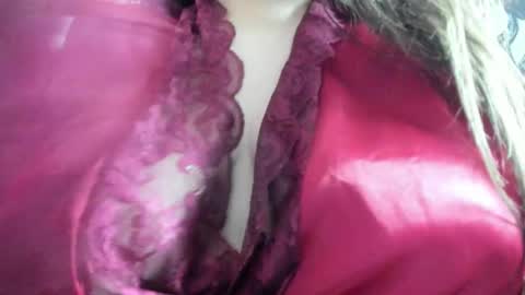 Call me Zoe  online show from October 30, 5:32 am