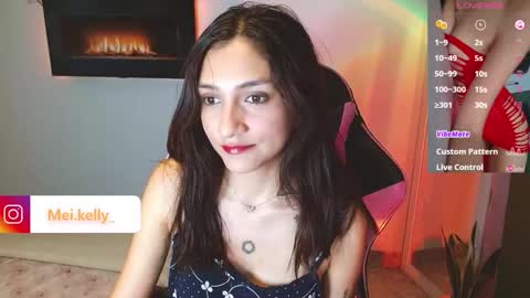 dollykelly_ online show from March 8, 2:04 am