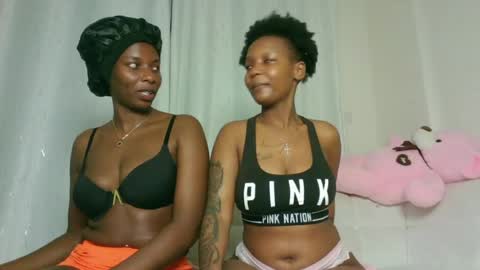 Amarie noels online show from April 5, 7:02 pm