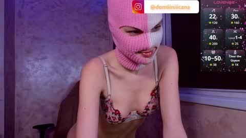 domiiniicana online show from April 8, 5:26 pm