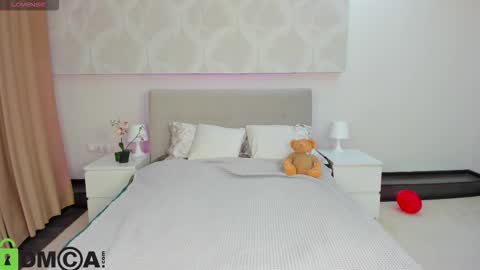 Donna On GMT2 Mon-Fri 3-9 AM online show from February 17, 11:59 pm