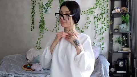 DonnaHeartman online show from May 26, 10:03 am