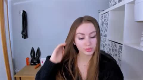 DonnaSensual online show from January 8, 6:12 pm