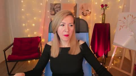 Donna online show from February 18, 7:13 pm