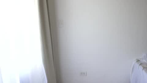 Donatella online show from September 29, 12:10 pm