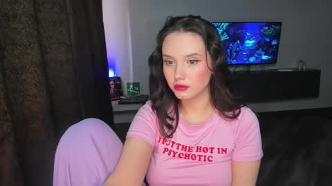 Dora Charmer online show from February 14, 1:13 pm