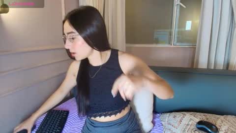 dorothy_valerisse online show from March 24, 10:31 am