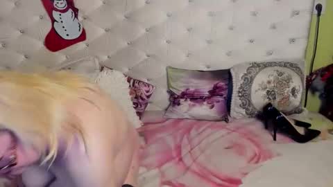 Dorra online show from December 18, 8:46 pm