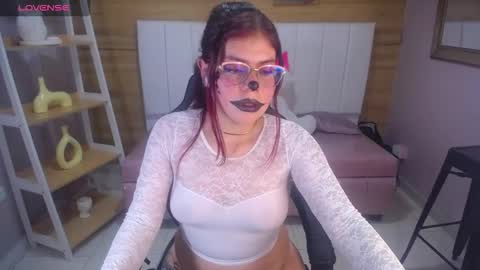 Draviana  online show from October 18, 3:42 am