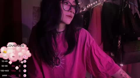 Tara  online show from December 16, 3:34 am