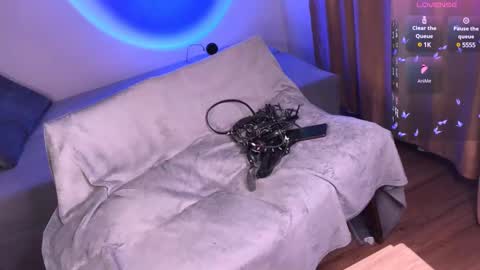 Mistress Lola Slavic witch online show from March 4, 3:26 pm