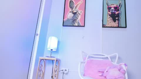 dulce__fiore07 online show from April 2, 2:25 pm