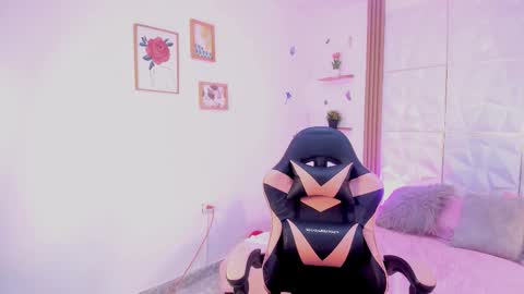   online show from February 26, 6:07 pm