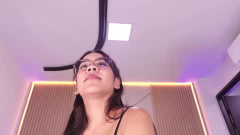 kitty  online show from May 16, 11:53 am