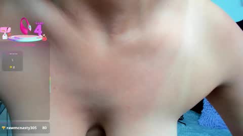 Dulce Sofia online show from November 18, 6:31 pm