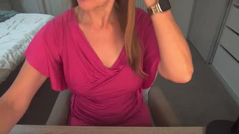 Ambertje040 online show from October 13, 7:22 am