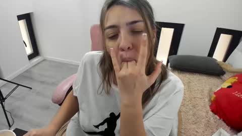 dayana online show from February 15, 7:51 am