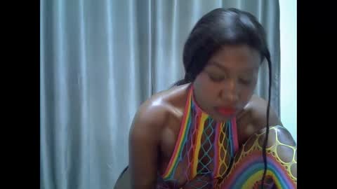 east_queen online show from September 13, 9:17 am